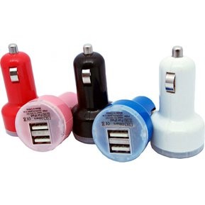 ADAPTADOR DE CORRIENTE DOBLE DE AUTO PIXCEL VARIOS COLORES